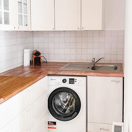 Schoene Wohnung, Eigene Terrasse, Privater Parkplatz, Wi-Fi, Waschmaschine, 3P Chemnitz Exterior foto