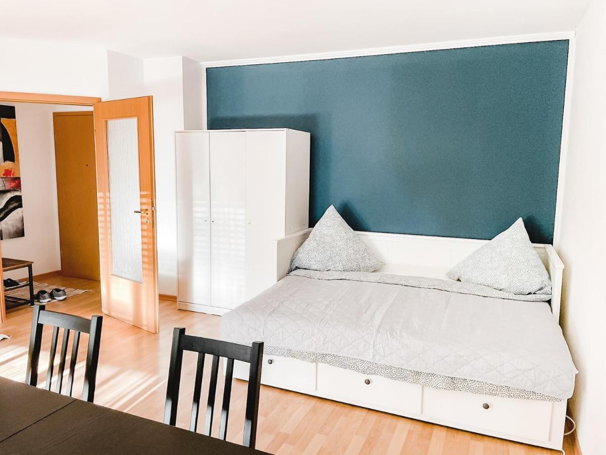 Schoene Wohnung, Eigene Terrasse, Privater Parkplatz, Wi-Fi, Waschmaschine, 3P Chemnitz Exterior foto